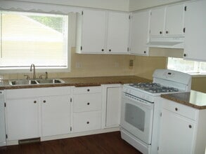 928 Jackson St in La crosse, WI - Building Photo - Building Photo