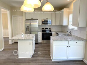 13603 Sunrise View Dr in Charlotte, NC - Foto de edificio - Building Photo