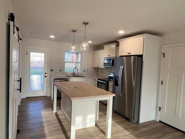 125 N Luna Ln in Columbia, MO - Building Photo - Building Photo