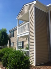 Sage Pointe Apartments in Florence, SC - Building Photo - Building Photo