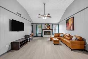 2913 Dunrich Ct in League City, TX - Building Photo