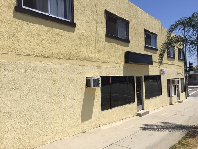 1401 Pacific Coast Hwy