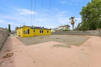 137 Anita Cir in El Paso, TX - Building Photo - Building Photo