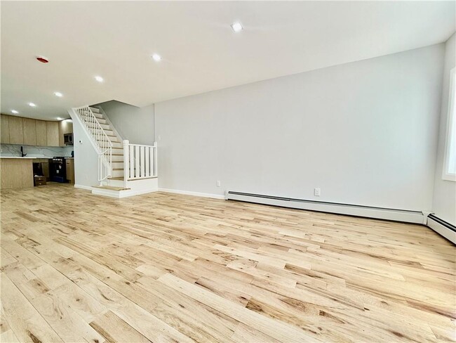 property at 1499 E 52nd St