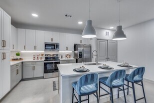 Strata in Austin, TX - Building Photo