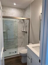 90 Greenwich Ave, Unit 201 in Goshen, NY - Foto de edificio - Building Photo