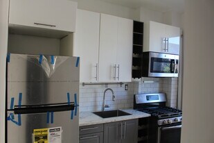 551 E 29th St in Brooklyn, NY - Building Photo