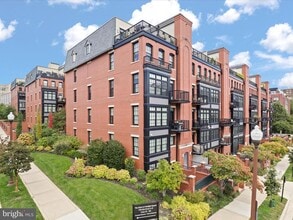 1701 16th St N in Arlington, VA - Building Photo - Building Photo