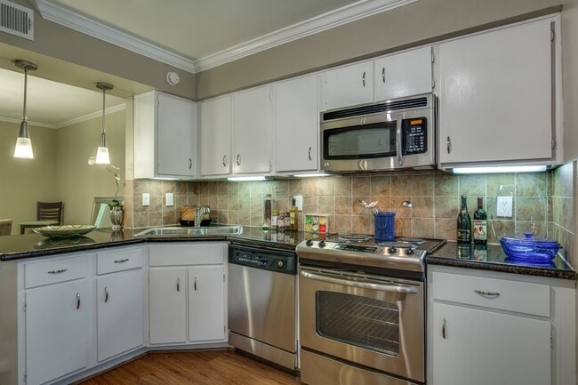 700 Kuhlman Rd in Houston, TX - Building Photo - Building Photo