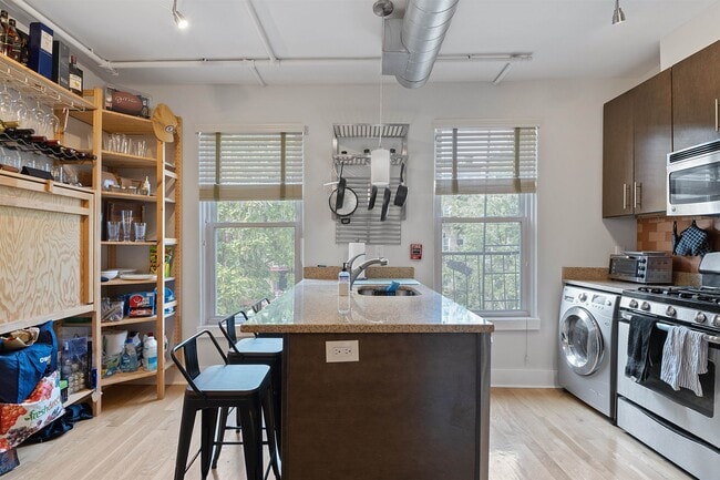 816 Park Ave in Hoboken, NJ - Building Photo - Building Photo