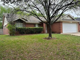 1900 Real Dr in Waco, TX - Building Photo