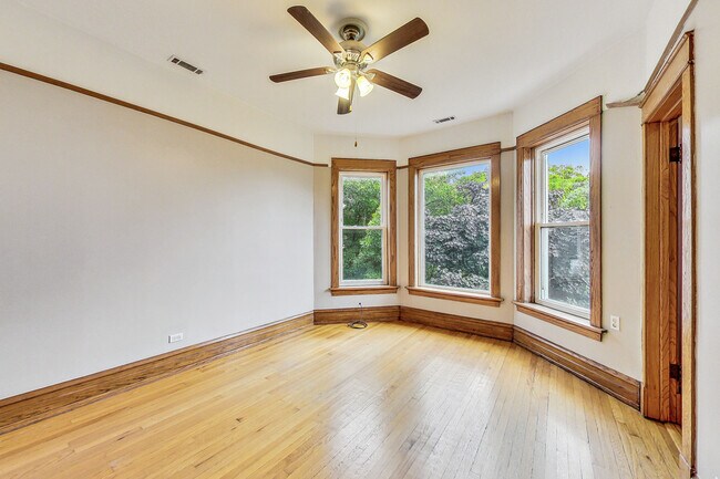 1312 W Nelson St in Chicago, IL - Building Photo - Building Photo