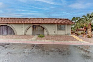 808 Hedge Way in Las Vegas, NV - Building Photo