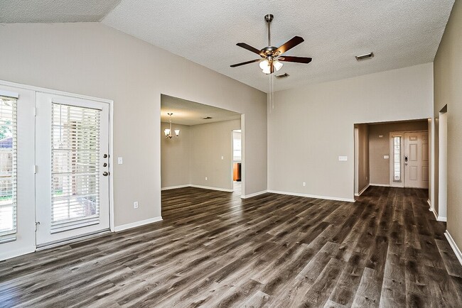 property at 3909 Spring Meadow Dr