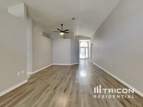 7956 Floradora Dr in New Port Richey, FL - Building Photo - Building Photo