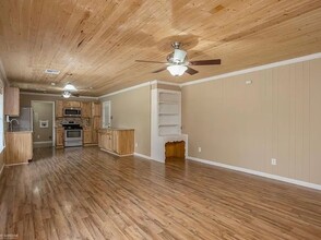 2416 Melrose Ave in Bossier City, LA - Building Photo - Building Photo