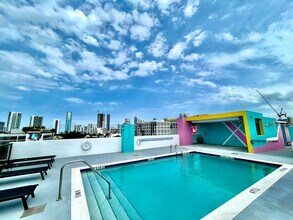 136 NW 26th St in Miami, FL - Building Photo - Building Photo