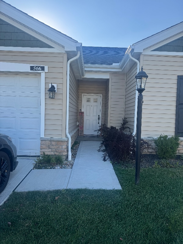 566 Rochdale Run in Delaware, OH - Building Photo - Building Photo