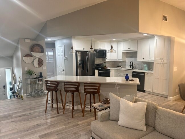 property at 5710 Coach House Cir