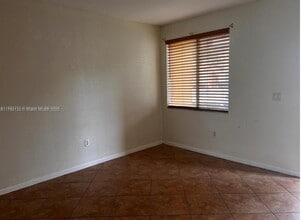 2612 SE 15th Pl in Homestead, FL - Building Photo - Building Photo