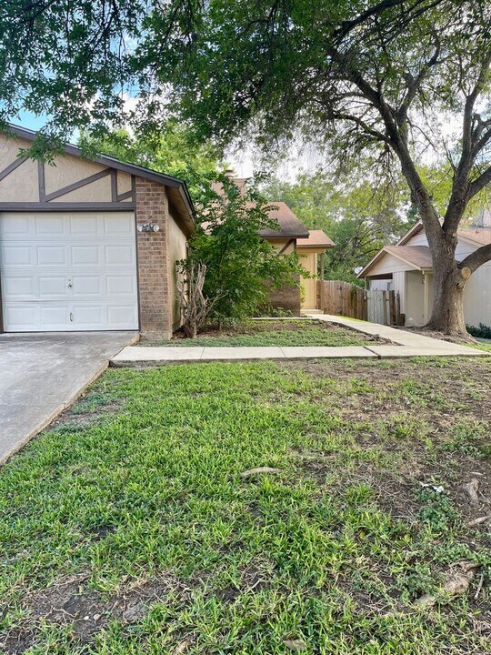 14506-14508 Woods Hole Dr in San Antonio, TX - Building Photo