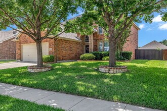 3124 Guadaloupe in Grand Prairie, TX - Building Photo - Building Photo