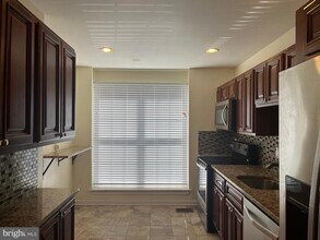 2232 Ridge Pl SE in Washington, DC - Foto de edificio - Building Photo
