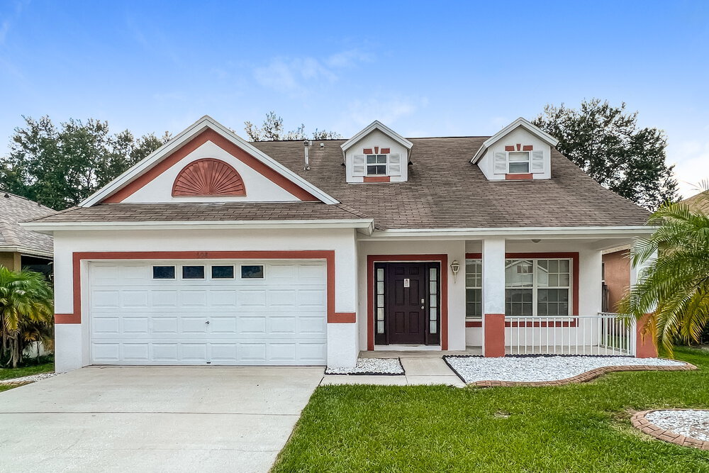 608 Schooner Bay Ct in Valrico, FL - Foto de edificio