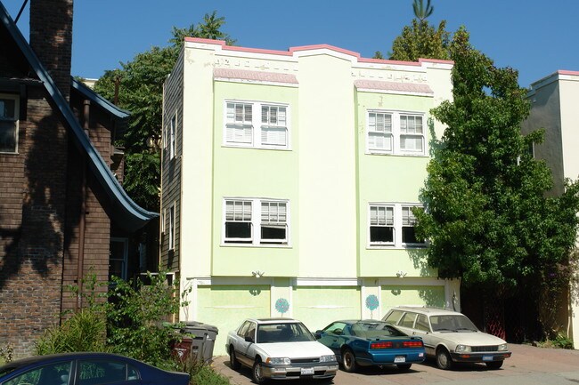 2807 Harrison St in Oakland, CA - Building Photo - Building Photo