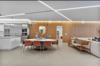 5000 Island Estates Dr in Aventura, FL - Foto de edificio - Building Photo