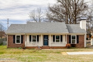 5416 Lovers Ln in Louisville, KY - Building Photo