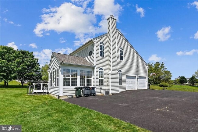 40883 Meadow Vista Pl in Lovettsville, VA - Building Photo - Building Photo