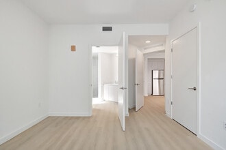 1211 17th Ave N, Unit C in Lake Worth Beach, FL - Building Photo - Building Photo