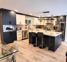 2019-2045 45 St SE in Calgary, AB - Building Photo