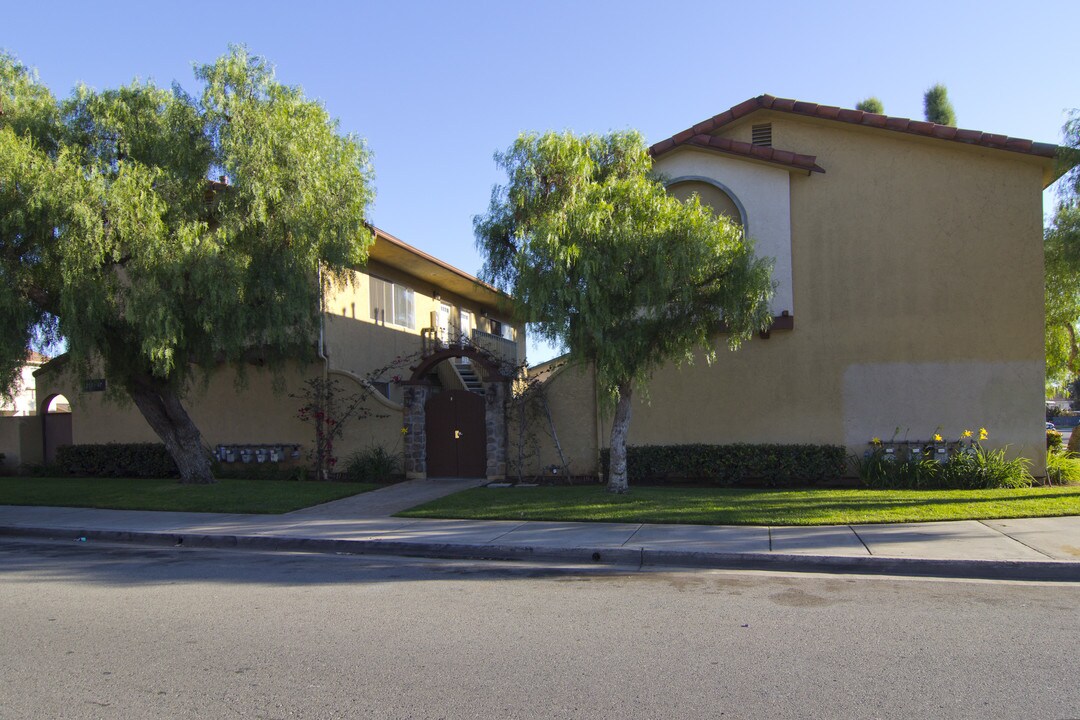 1201 Donax Ave Apartments in Imperial Beach, CA - Building Photo