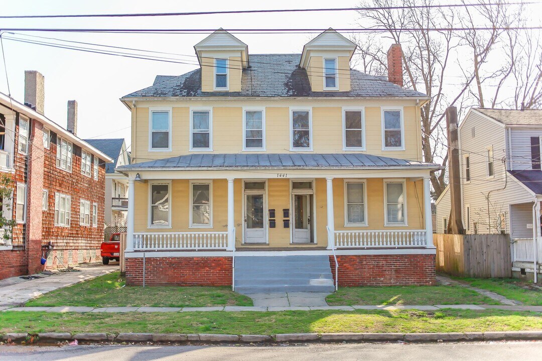 1439-1441 Moultrie Ave in Norfolk, VA - Building Photo