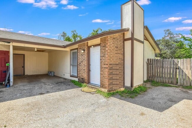 property at 411 Thelma Dr