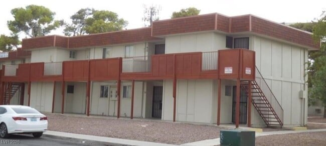 property at 5390 S Swenson St