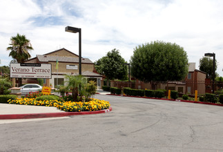 Verano Terrace Apartments in Moreno Valley, CA - Foto de edificio - Building Photo