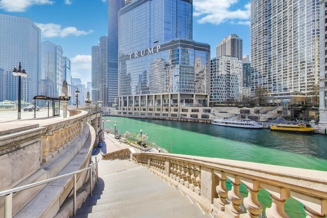401 N Wabash Ave, Unit 68A in Chicago, IL - Building Photo - Building Photo
