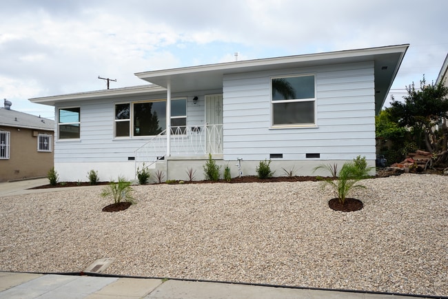 property at 6118 Pembroke Dr