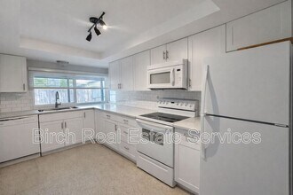 3319 Williamsburg Loop in Holiday, FL - Building Photo - Building Photo