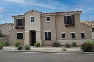 207 E Mountain Sage Dr in Phoenix, AZ - Building Photo