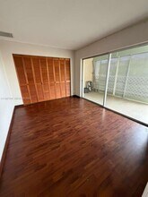 200 Waterway Dr S in Lantana, FL - Building Photo - Building Photo