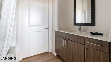 11900 Marquina Blvd, Unit 837 in Ft. Myers, FL - Foto de edificio - Building Photo