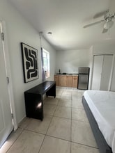 226 E Cedarwood Cir in Kissimmee, FL - Building Photo - Building Photo
