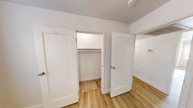 5004 E Madison Ave in Fresno, CA - Building Photo - Building Photo