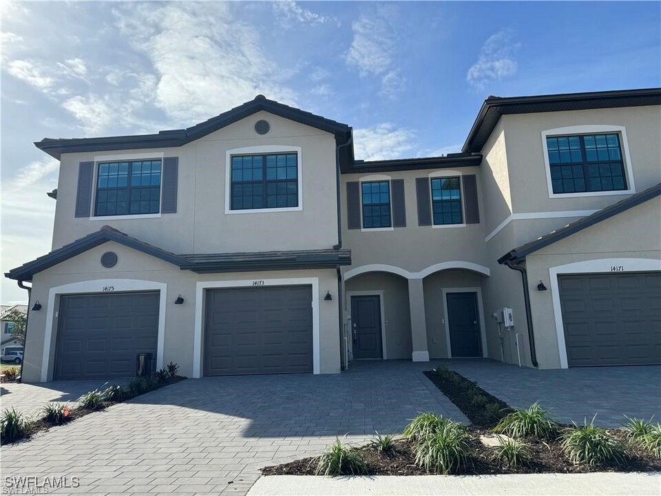 14173 Gardeners Wy in Ft. Myers, FL - Building Photo