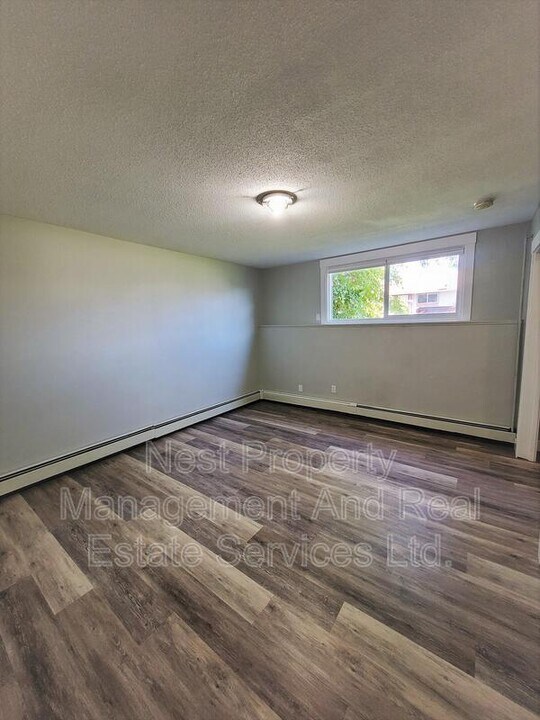 3963 4 Ave in Prince George, BC - Building Photo