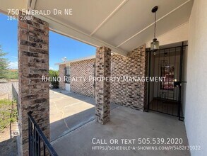 750 Emerald Dr NE in Rio Rancho, NM - Building Photo - Building Photo
